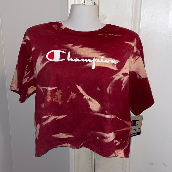 Champion Tops - Champion Cropped Red Bleach Tie Dyed Tee Size M